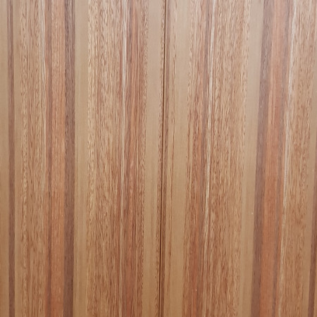 Mahogany wood