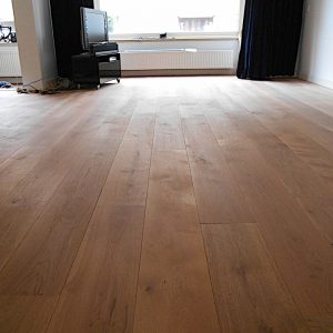 Oak flooring - wood flooring 26-27cm