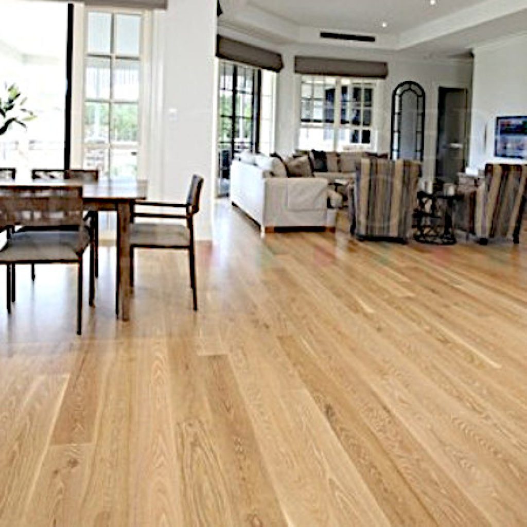 Living room, type of wood flooring, Grade A