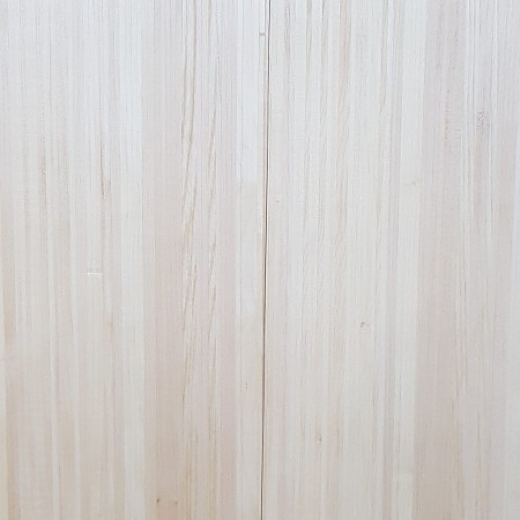Ash wood, fine line wood