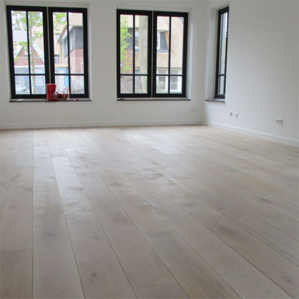 WHITE WASH Oak Flooring